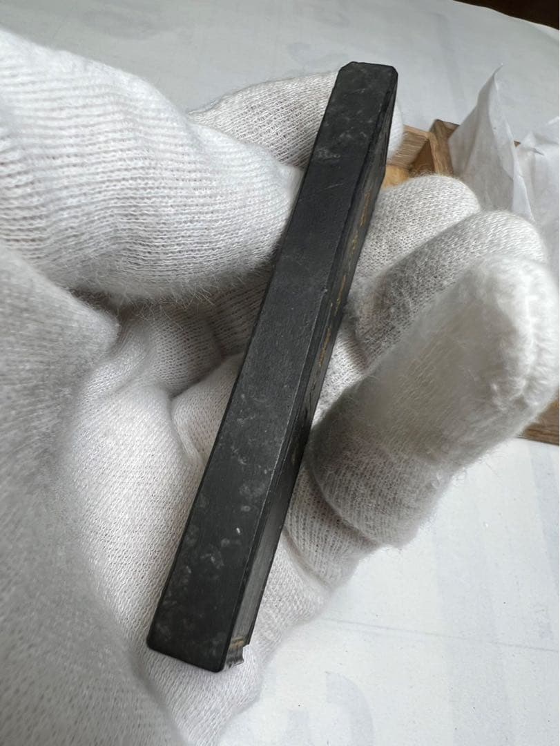 戦前朝鮮系稀少古墨17g 古墨マニアの方に