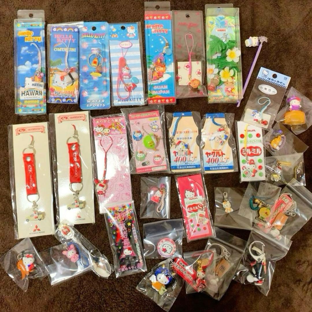 レア含む　359個　ご当地キティ　ロリータ/イチゴ根付/コラボ/非売品　おまとめ