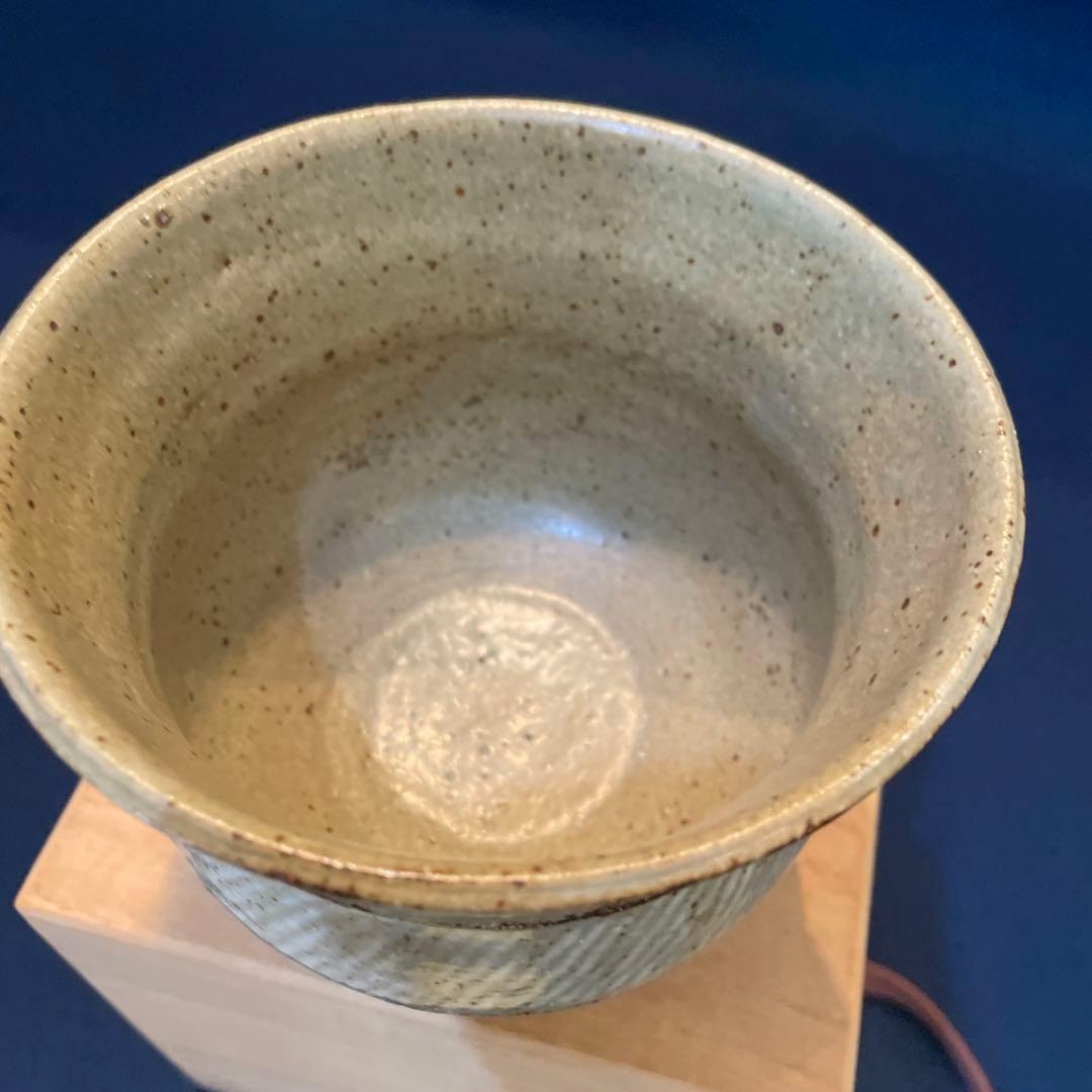 人間国宝【島岡 達三】(作)の『地釉象嵌縄文 茶碗』共箱　茶道具 茶碗