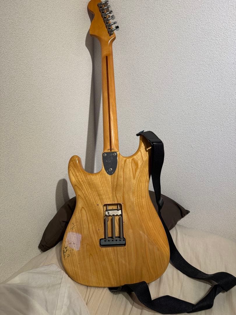 FenderJapan ストラトキャスター アッシュナチュラル