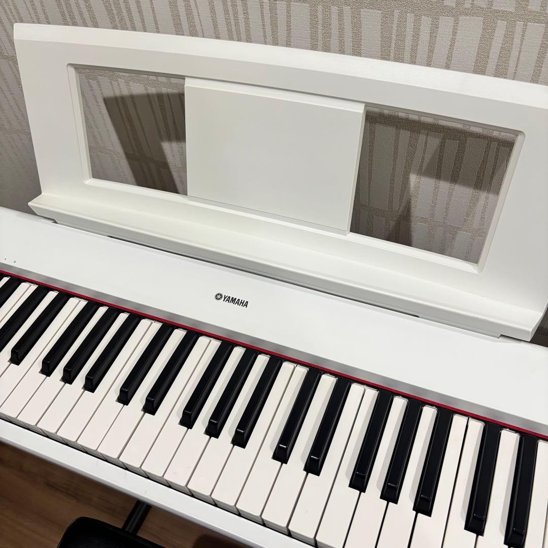 YAMAHA piaggero NP-32 ホワイト 76鍵盤　スタンド、チェア