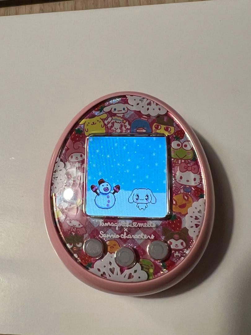 たまごっちみーつ サンリオキャラクターズ ストラップ付き バンダイ