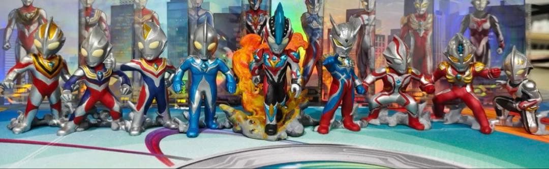 中国限定　塗装完成品　英雄集結 ウルトラマン　十￼勇士　フィギュア