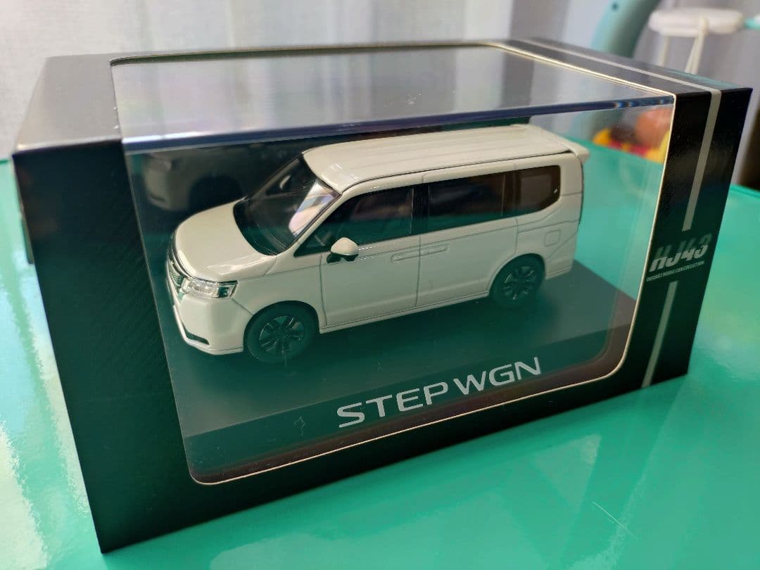 ホンダ ステップワゴン e:HEV SPADA ミニカー HJ43 ホワイト