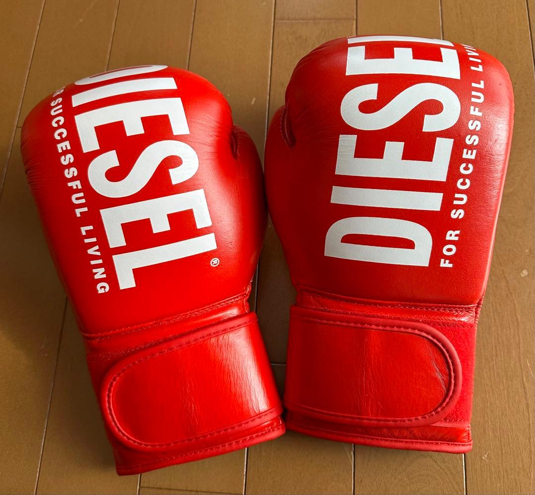 DIESEL ボクシンググローブ レッド