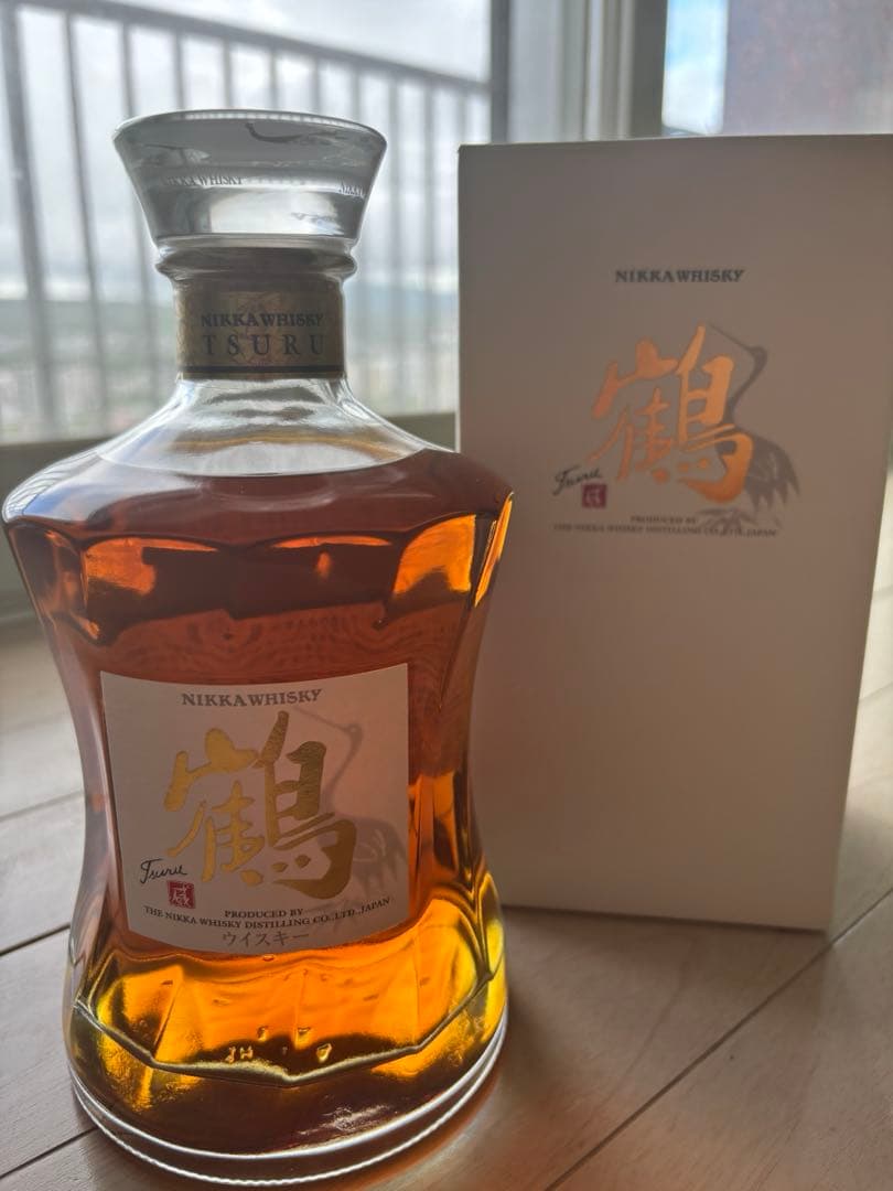 ニッカウヰスキー 鶴 余市蒸溜所限定品700ml