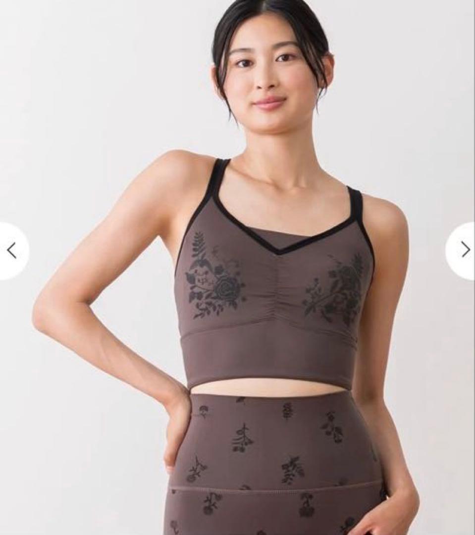 新品未使用【SUKALA】フラワーブーケブラトップ　Sサイズ