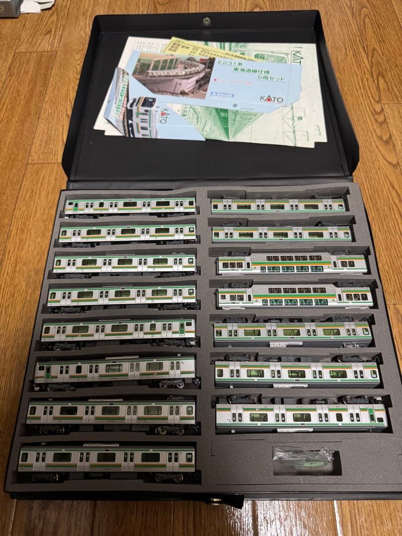 KATO 10-231/233ほか E231系1000番代東海道本線