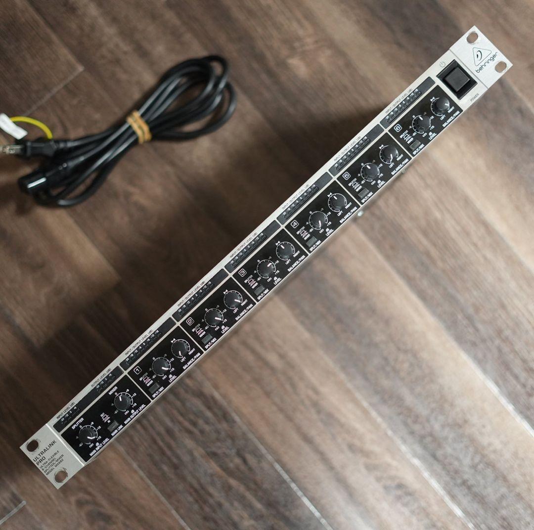 配信機器・PA機器・レコーディング機器 BEHRINGER MX882 ULTRALINK PRO