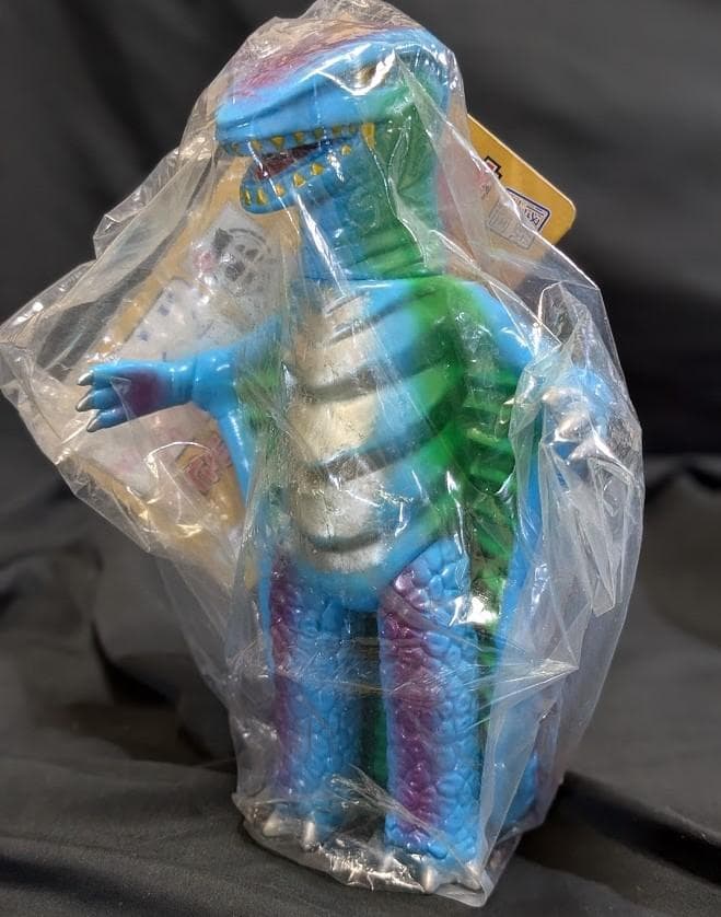 アメゴン「キャプテンウルトラ」登場（マーミット）世紀の大怪獣ソフビ未開封