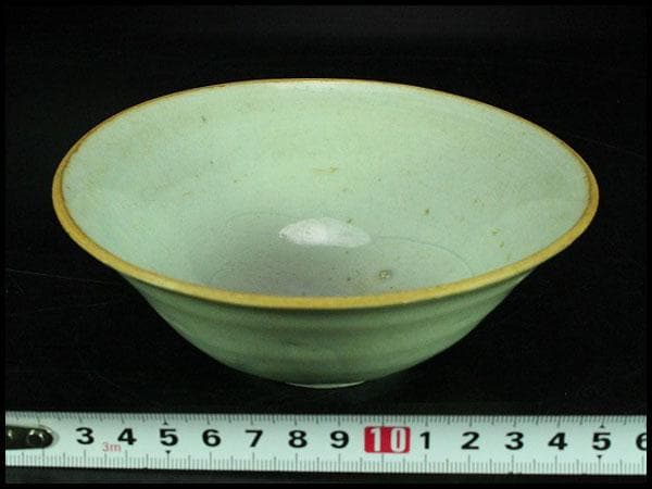 中国美術 青影 刻草紋 碗 茶道具伝来(K-RC995)