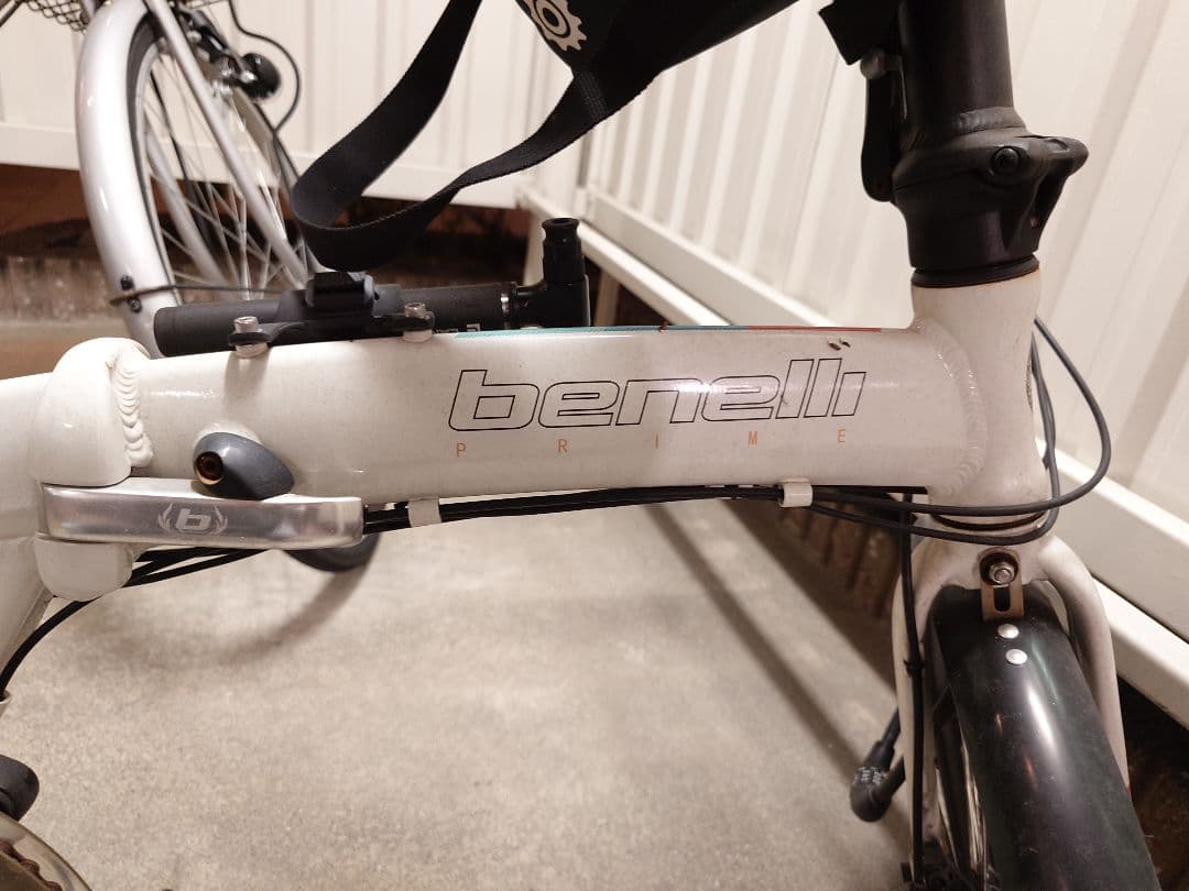 折りたたみ電動アシスト自転車 ホワイト シティタイプ