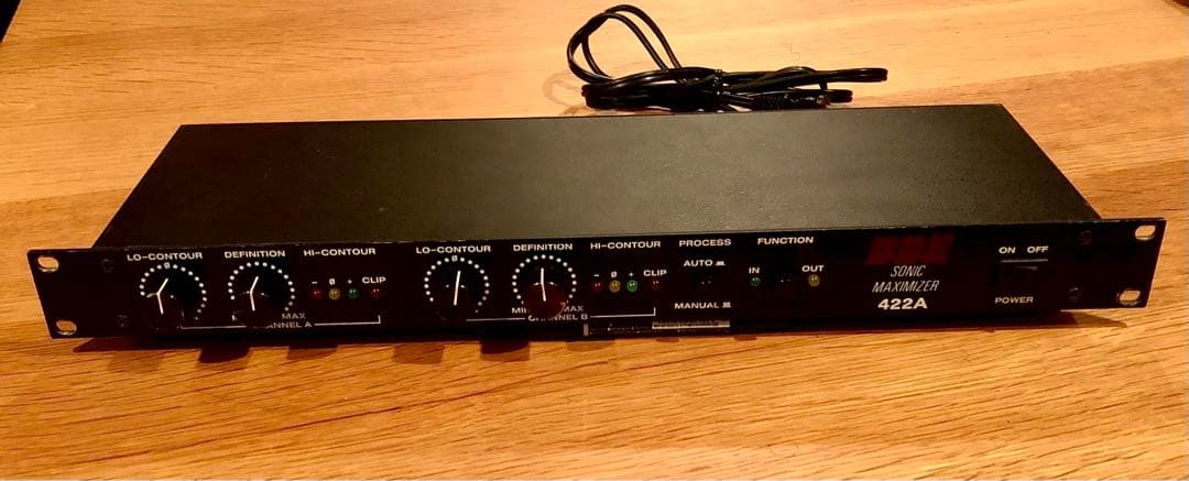 BBE Sonic Maximizer 422A 中古　チェック済み