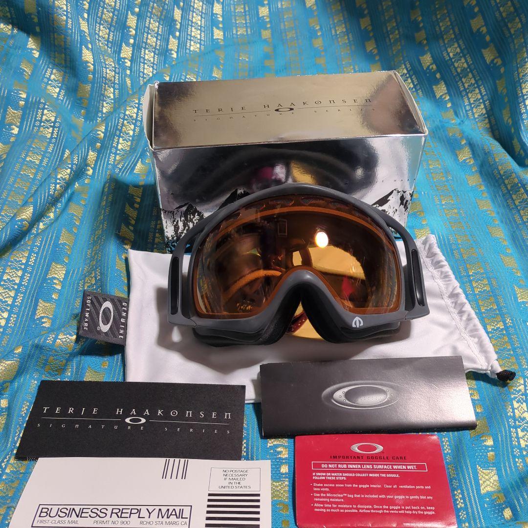Oakley Teri Håkonsen クローバー　ゴーグル　japanfit