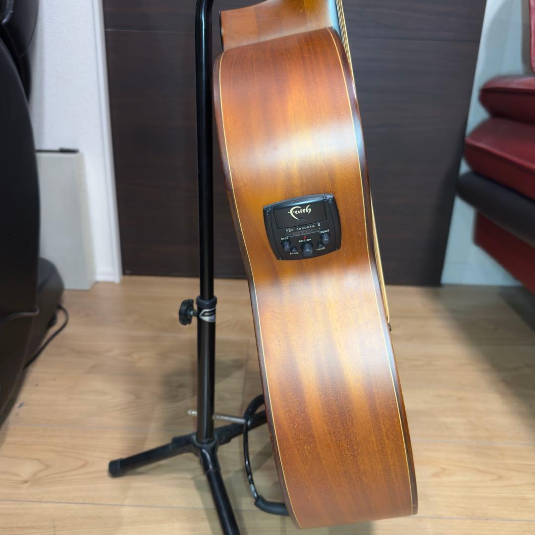 ふふエレアコ　Faith FV オール単板　純正ハードケース付 生産終了品