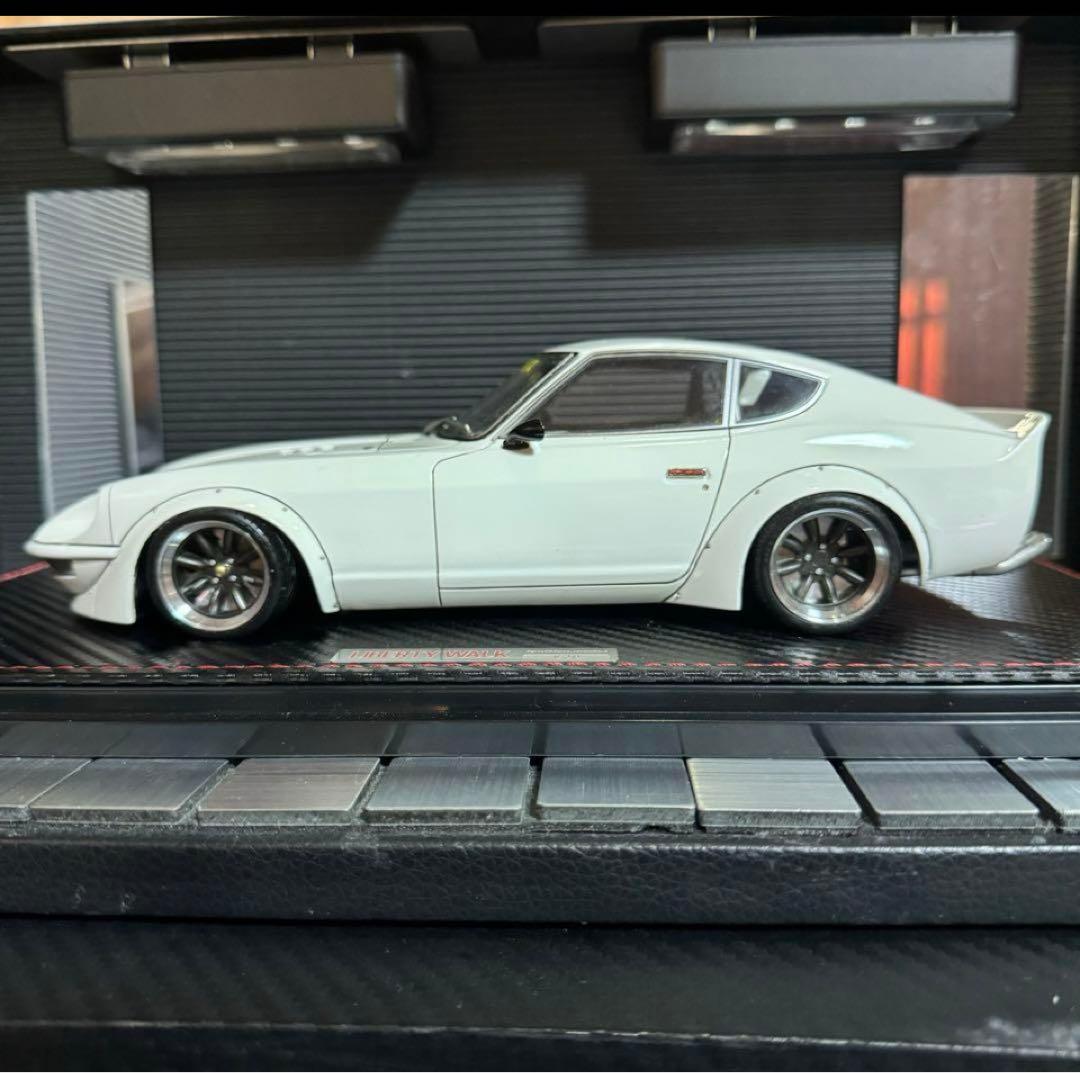 イグニッションモデル1/18LB−WORKSフェアレディZ (S30)カスタム品