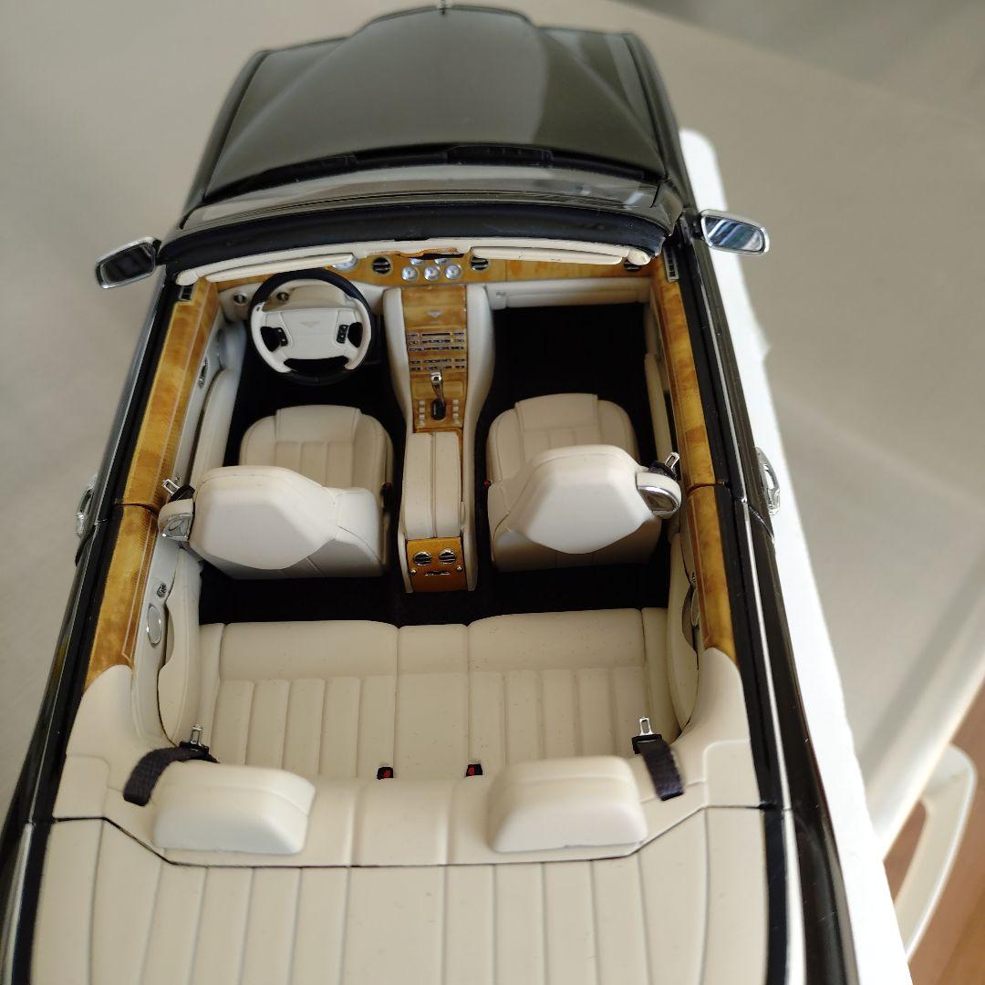 1/18 BENTLEY AZURE 2006 ベントレーアズール