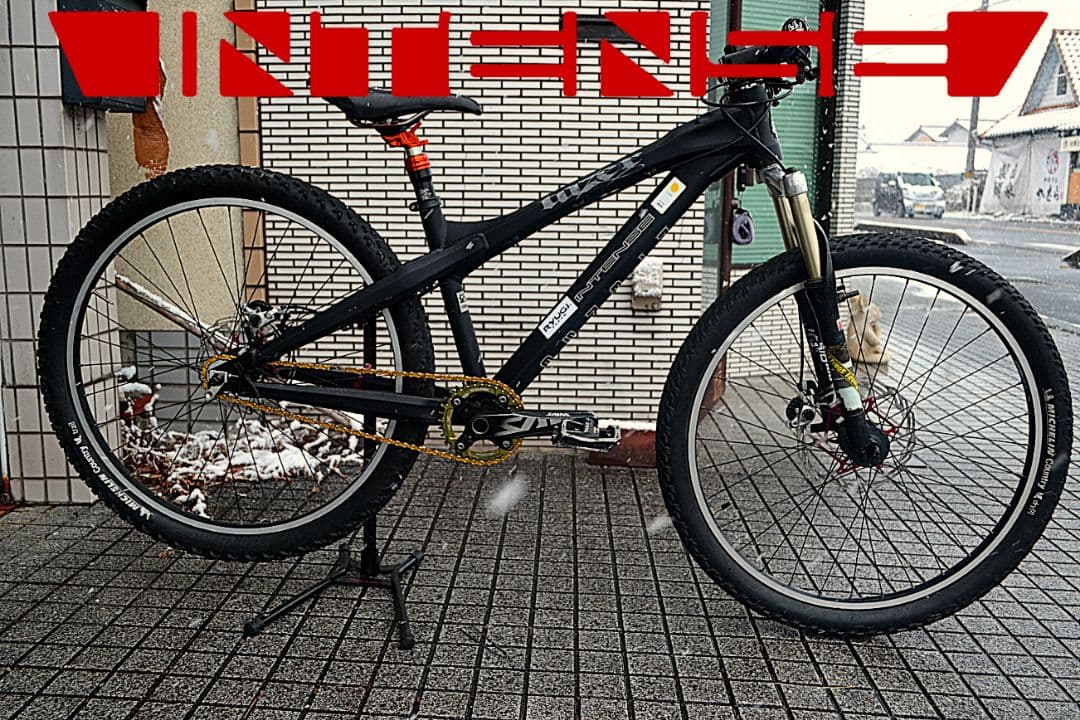 超軽量　マウンテンバイク