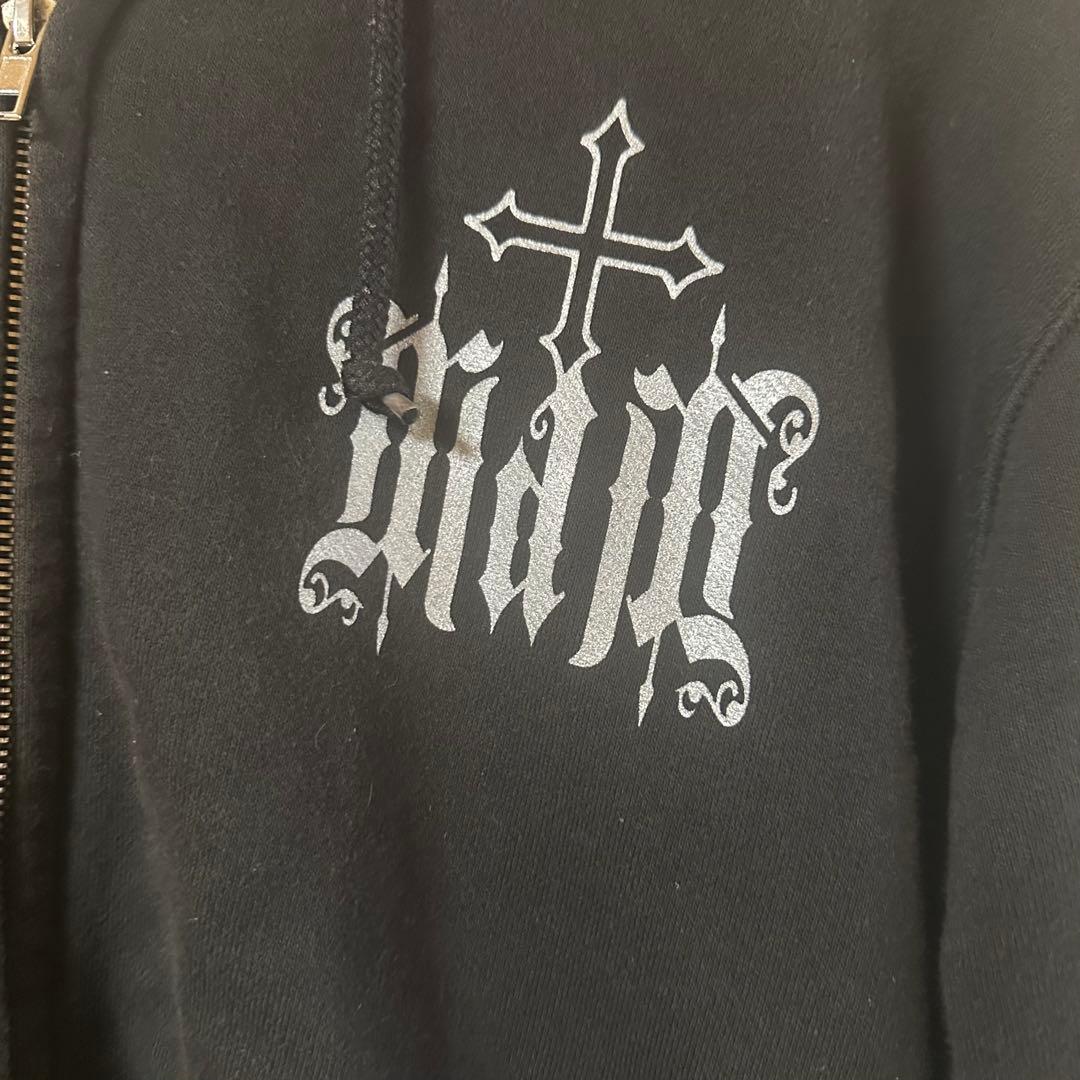 Moi dix Mois ロゴプリントパーカー 黒×シルバー