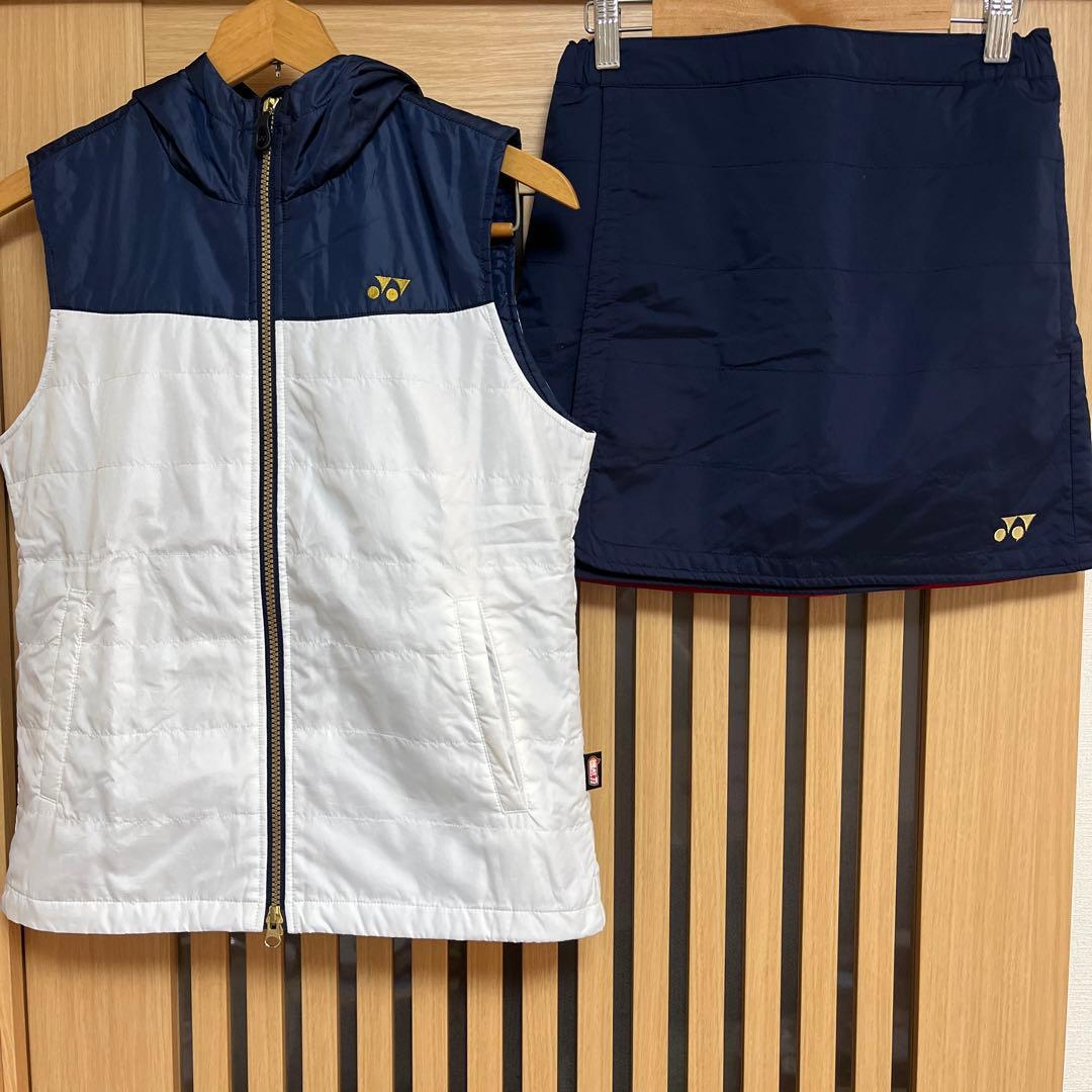 YONEX フード付きベスト リバーシブルスカートセット M