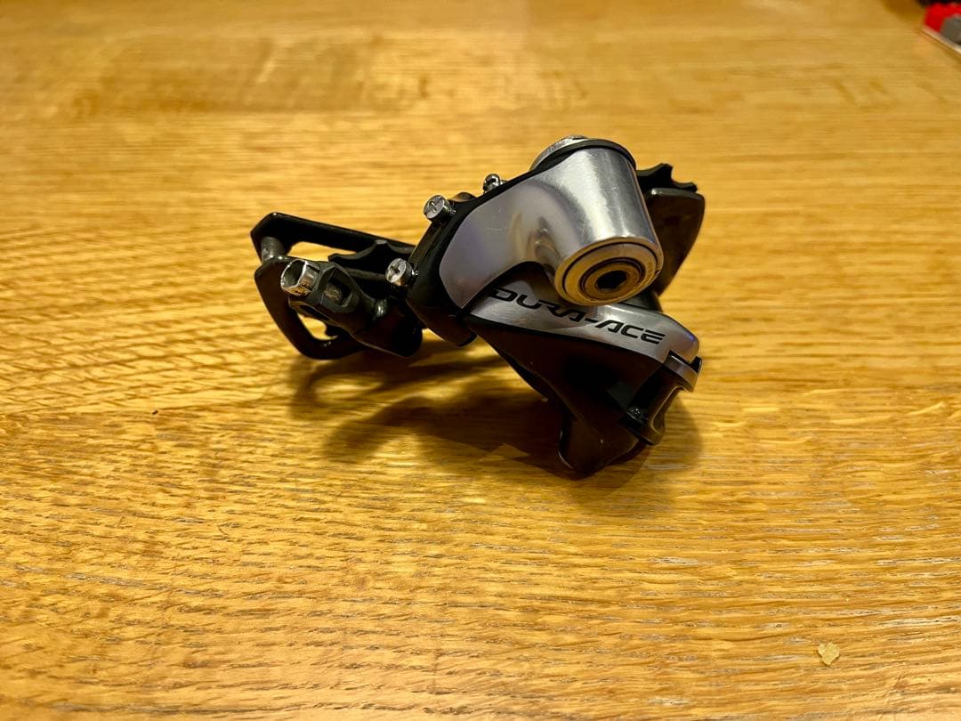 送料無料【シマノデュラエース RD-9000 リアディレイラー】