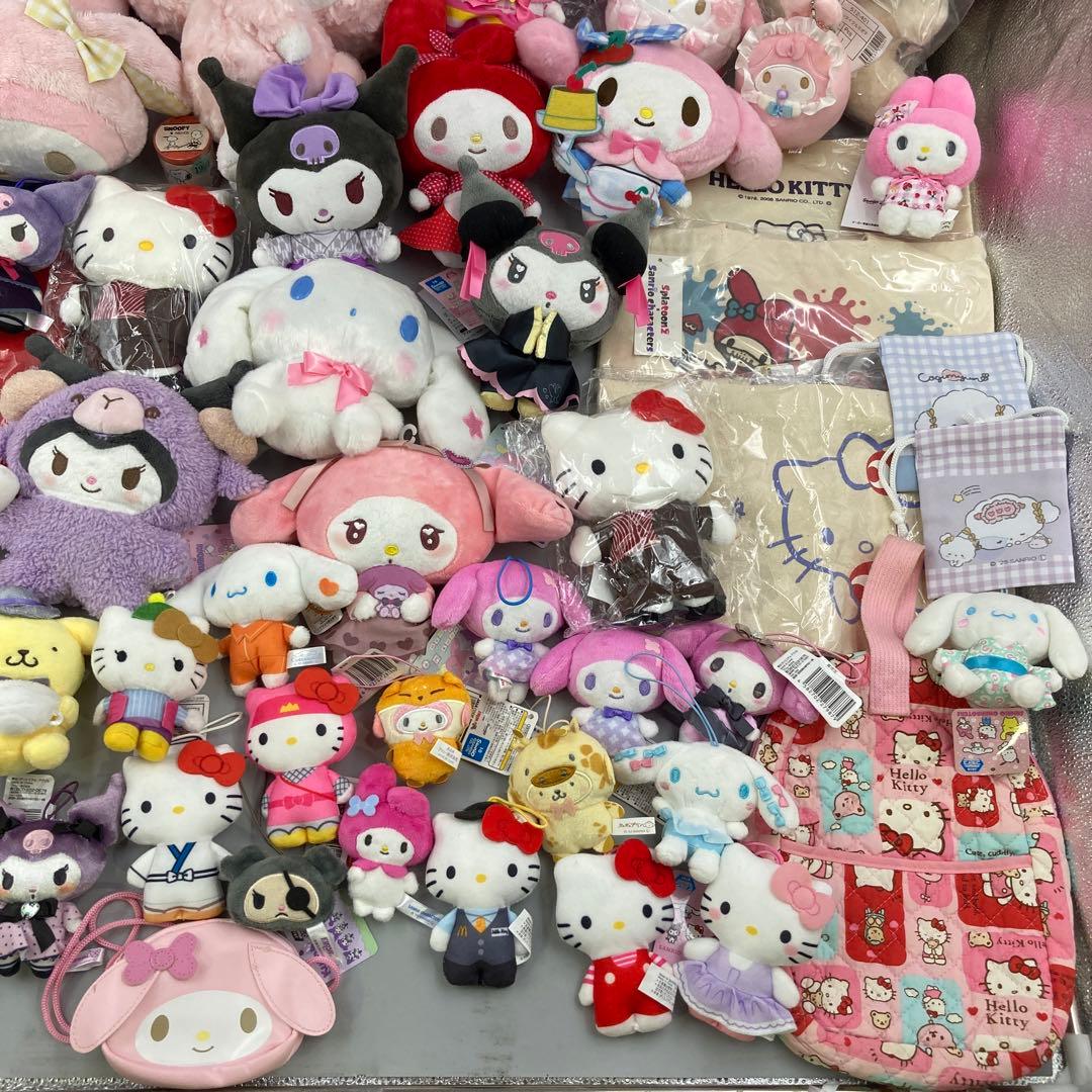★サンリオ マイメロディ ハローキティ まとめ売り 200点以上