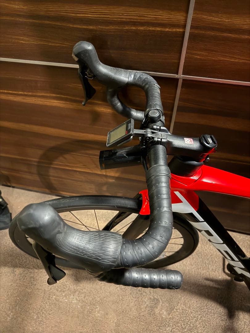 TREK トレック エモンダ SL6 disk pro 2022年　ロードバイク