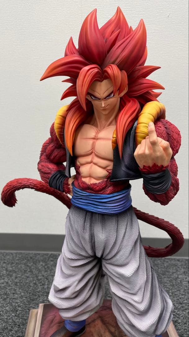 ドラゴンボールGT希少スタチュー1/4サイズゴジータサイヤ人４