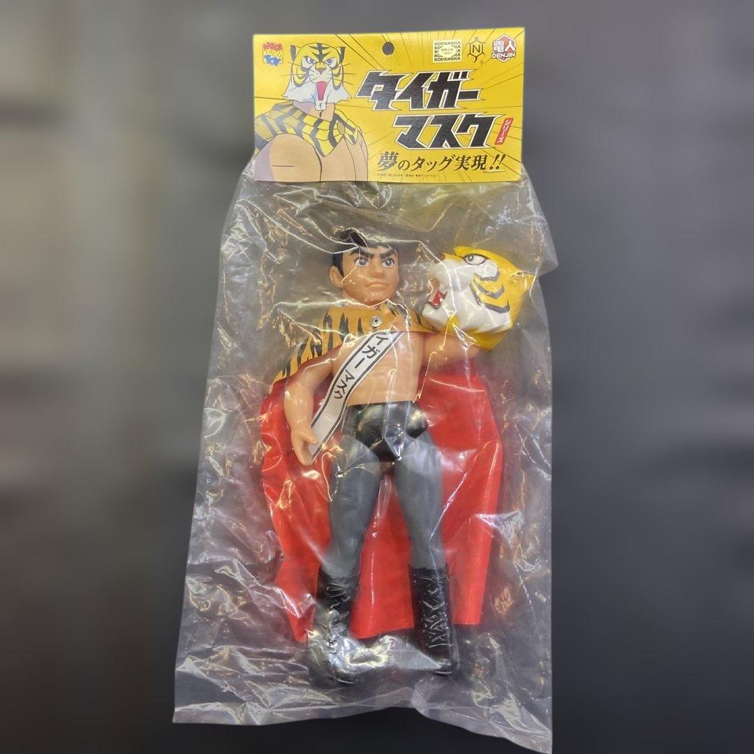 未開封品 タイガーマスク アニメ版 ソフビ メディコムトイ 電人
