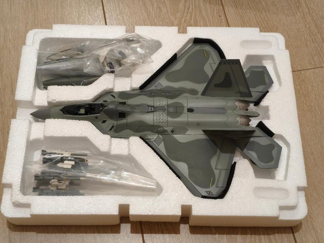 HA2825 ホビーマスター HOBBY MASTER F-22