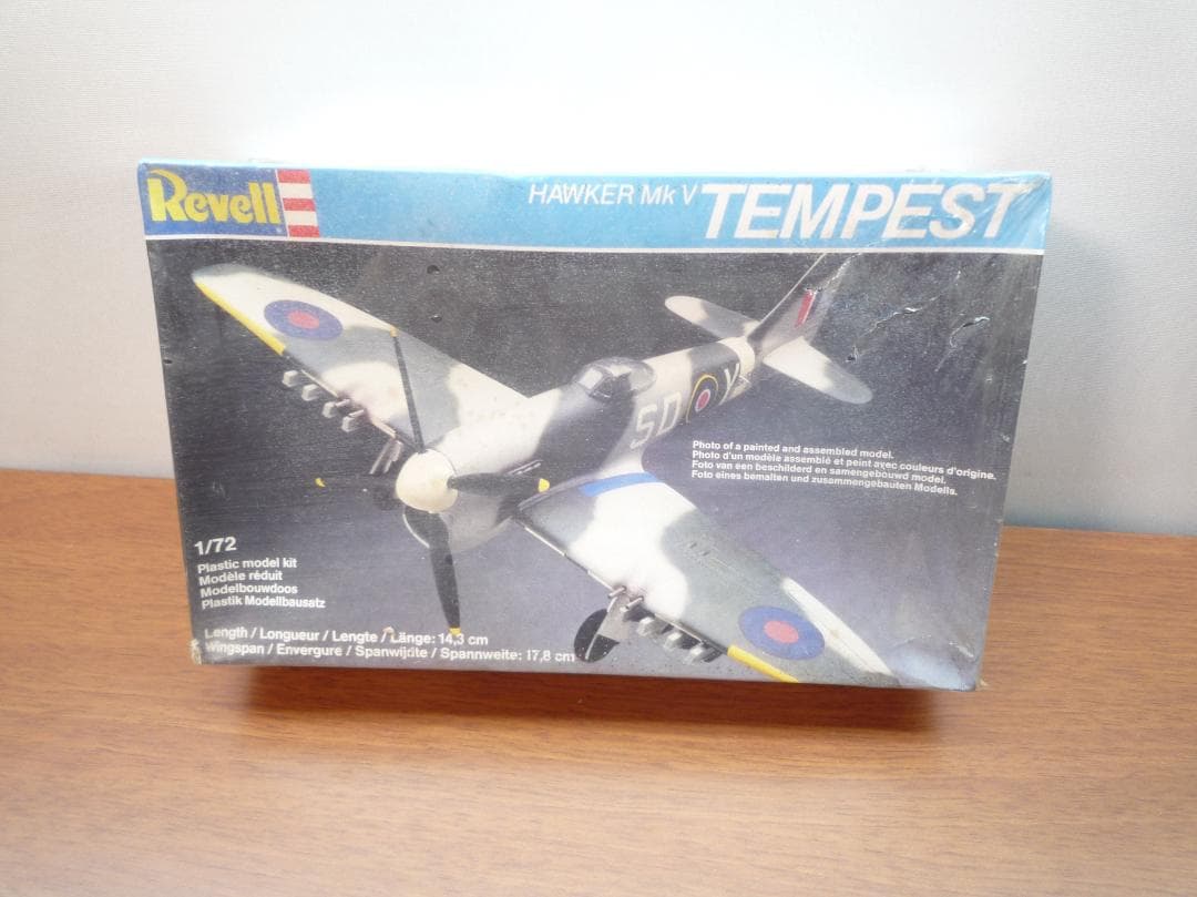 航空機プラモデルセット