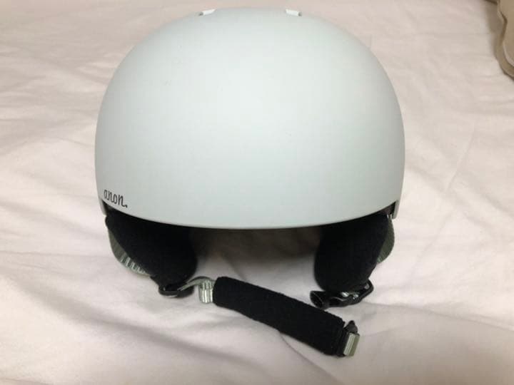 anon ヘルメット　スノーボード　新品未使用