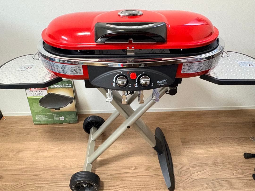 ほぼ新品Coleman RoadTrip 225 コンロ　ガス,プレート付