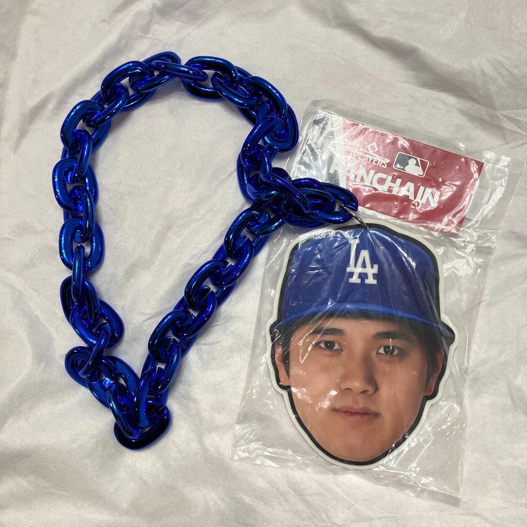 新品、未使用品　ドジャース　　大谷翔平フェイス　ファンチェーン