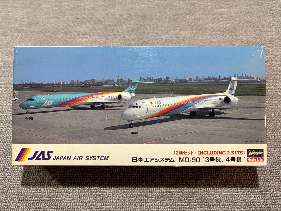 ハセガワ 1/200 JAS 黒澤レインボー　MD-90 777-200