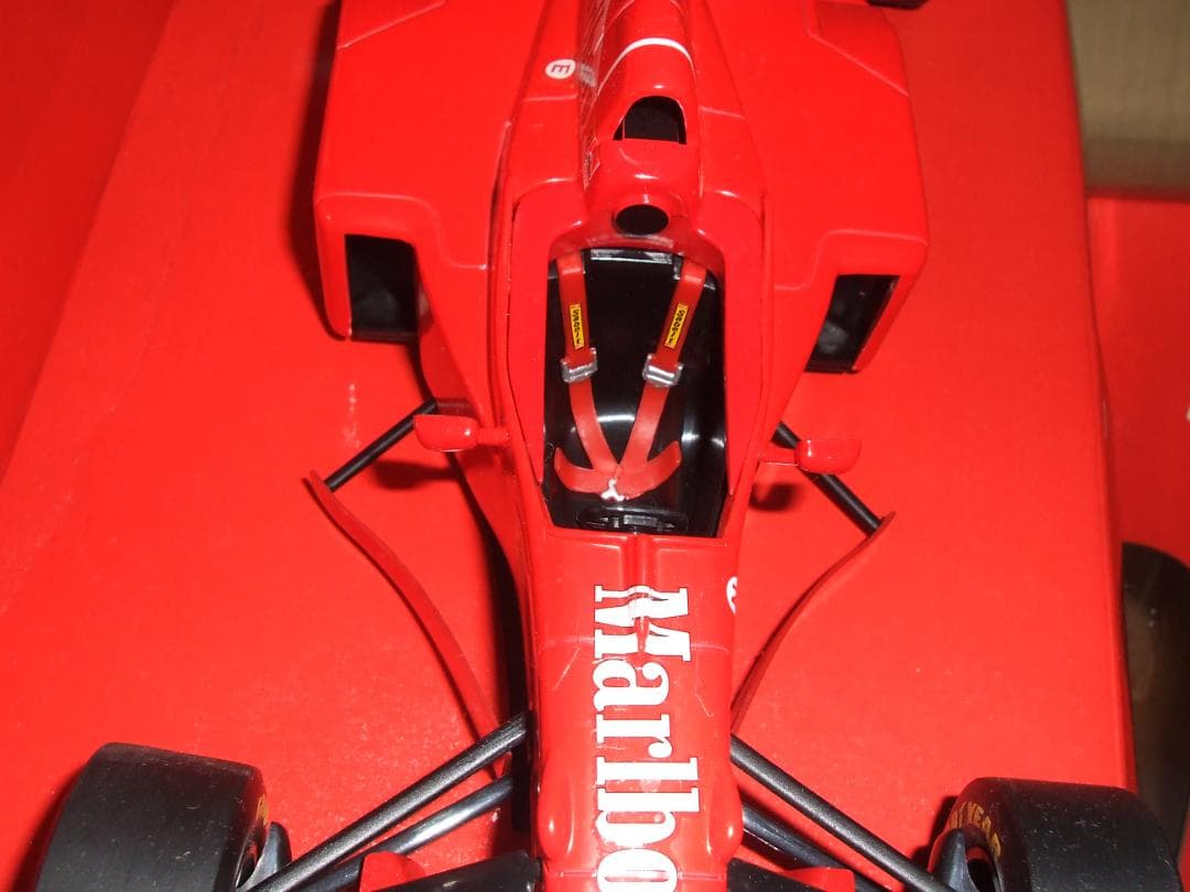 フェラーリ パッケージ　F３１０Ｂ　＃５　Ｍ・シューマッハ　 １９９７　マルボロ