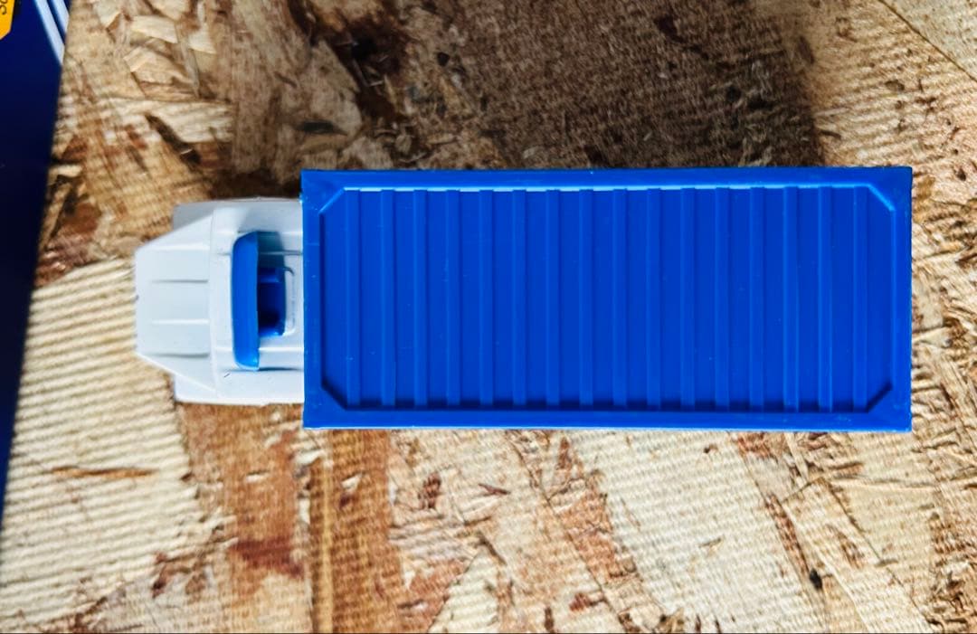 81' Corgi adidas Scania truckアディダスミニカーGB