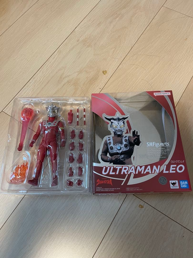 S.H.Figuartsウルトラマンセット