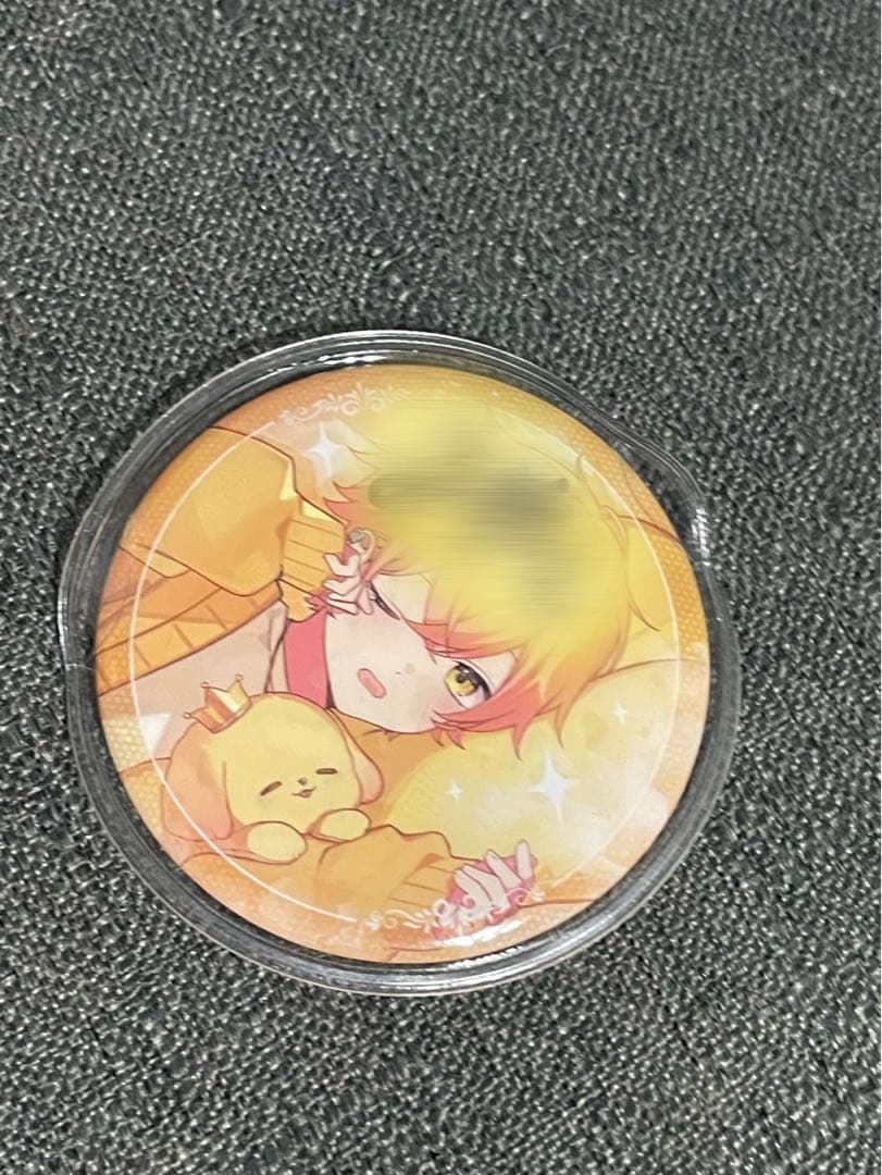 ふたば　みことさん　缶バッジ オレンジ色