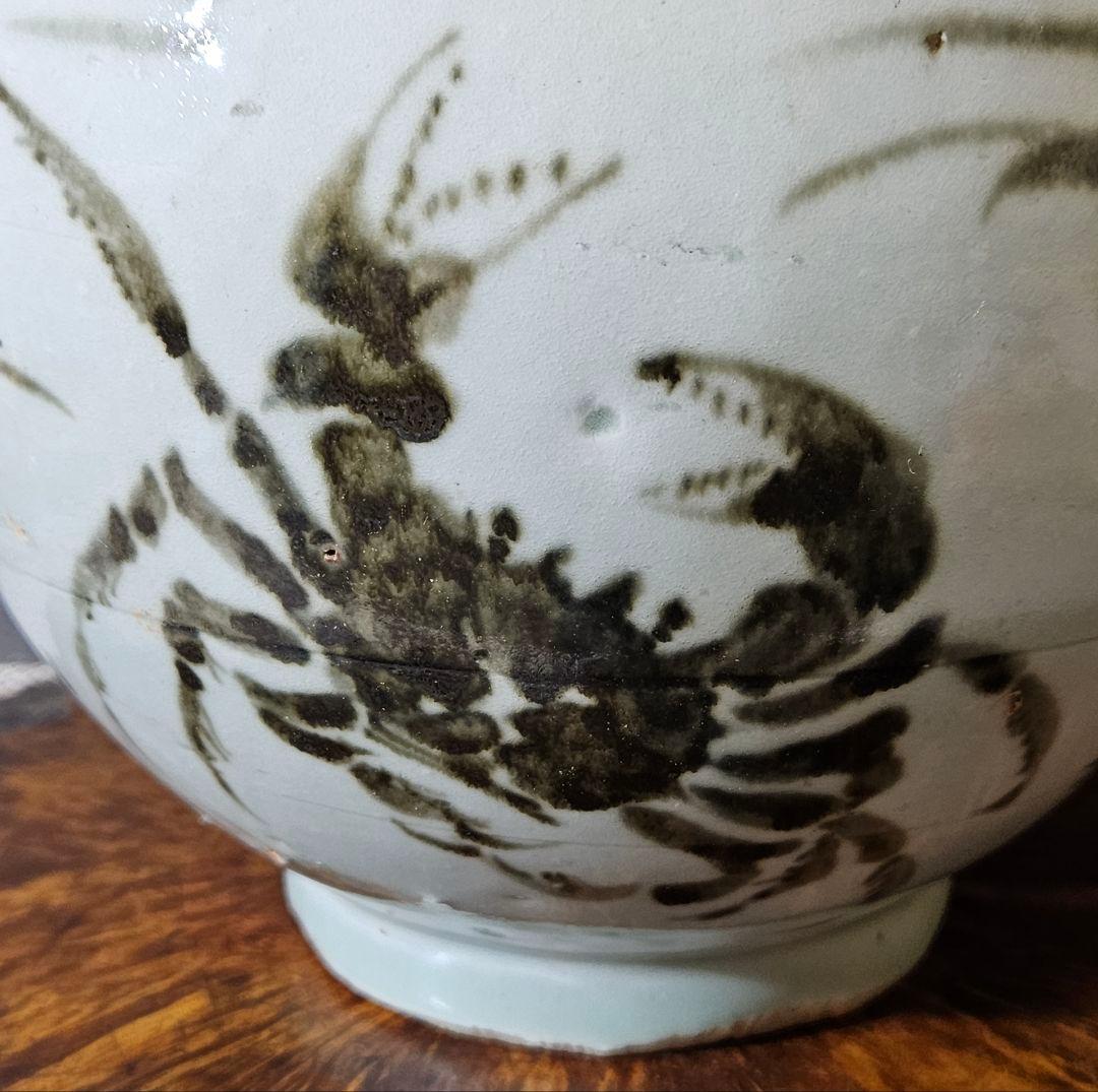 李朝系　鉄砂　鉄釉　蟹に水藻の図　瓶　壺 花入れ　花生け　オブジェ　茶道具茶器