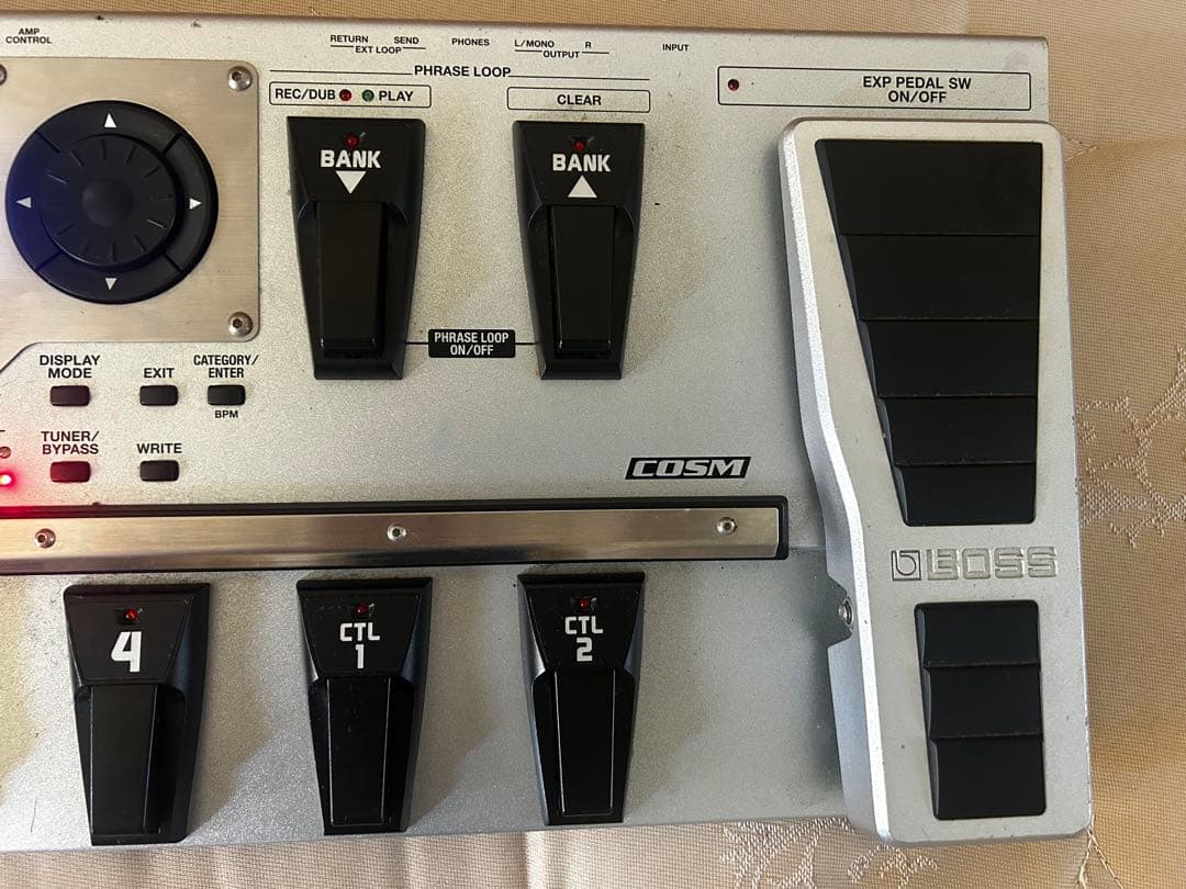 BOSS GT-10 ギターエフェクトプロセッサー