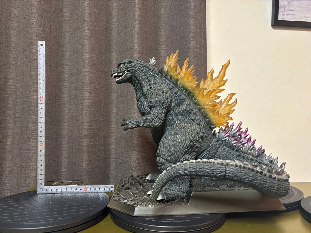 ゴジラ ジオラマ フィギュア