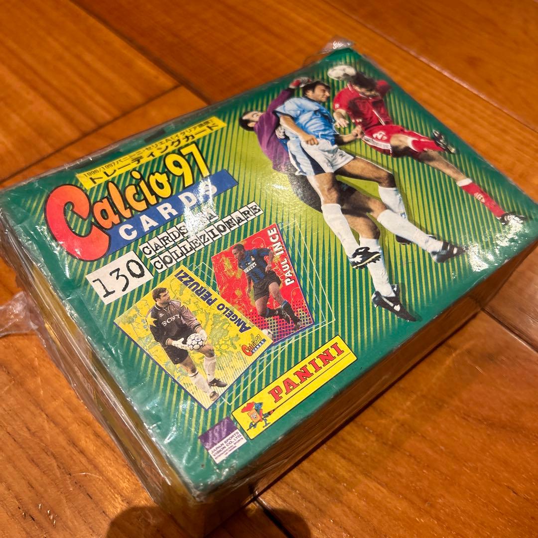 希少品　calcia 97サッカーカード　未開封　ボックス