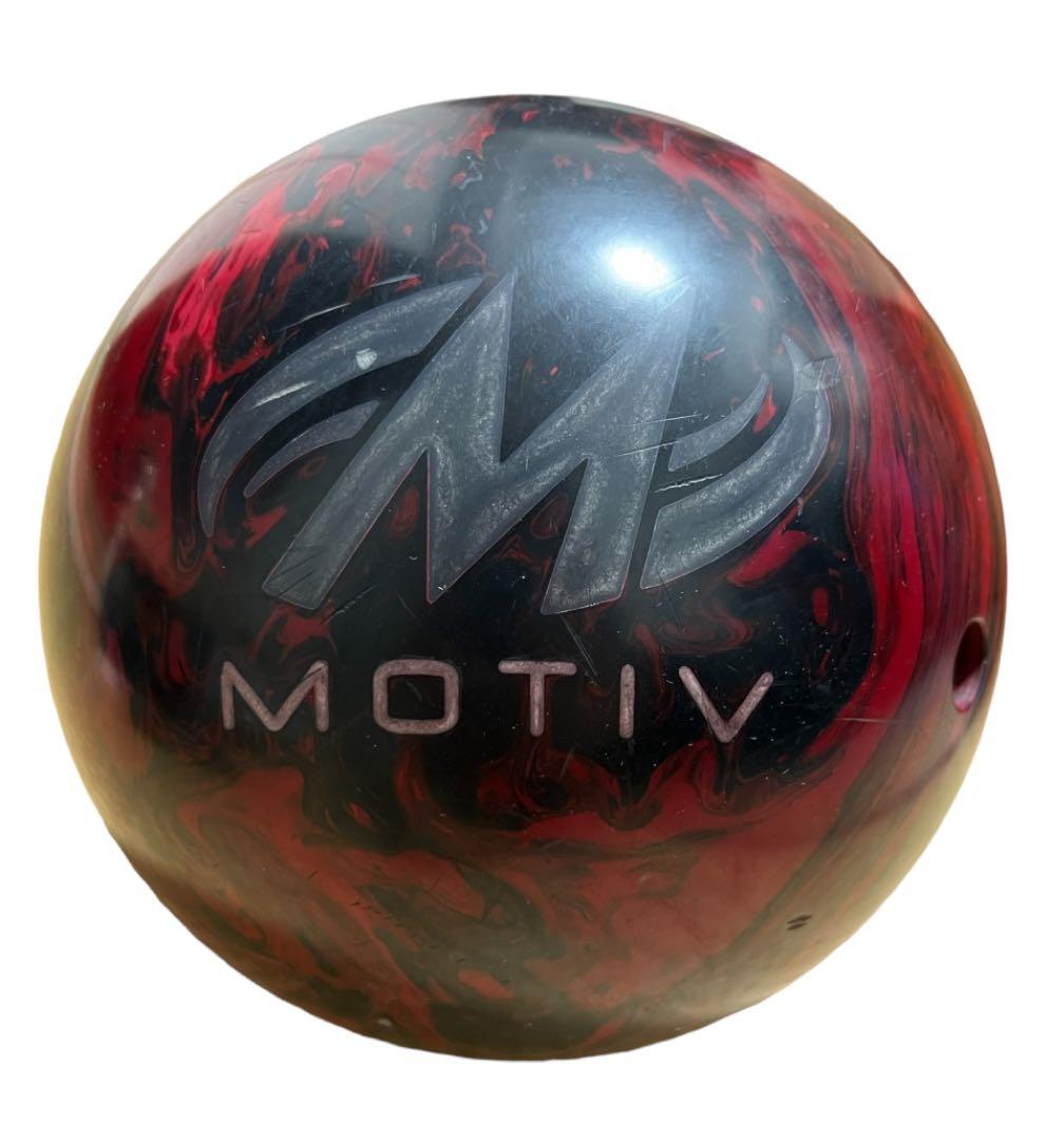 ボーリング球 MOTIV