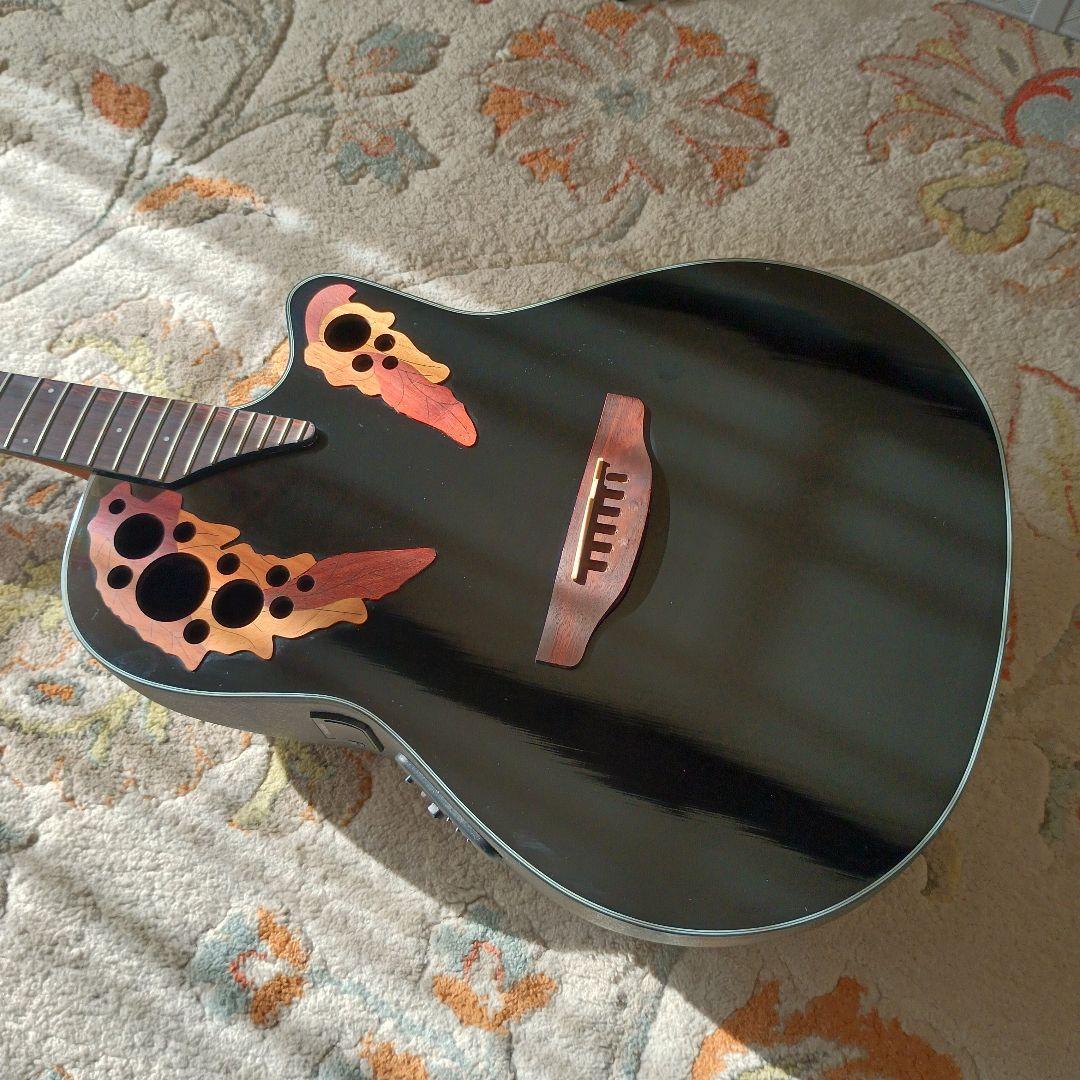 超美品　低弦高　Ovation エレアコギター 黒　Elite　おまけ付き