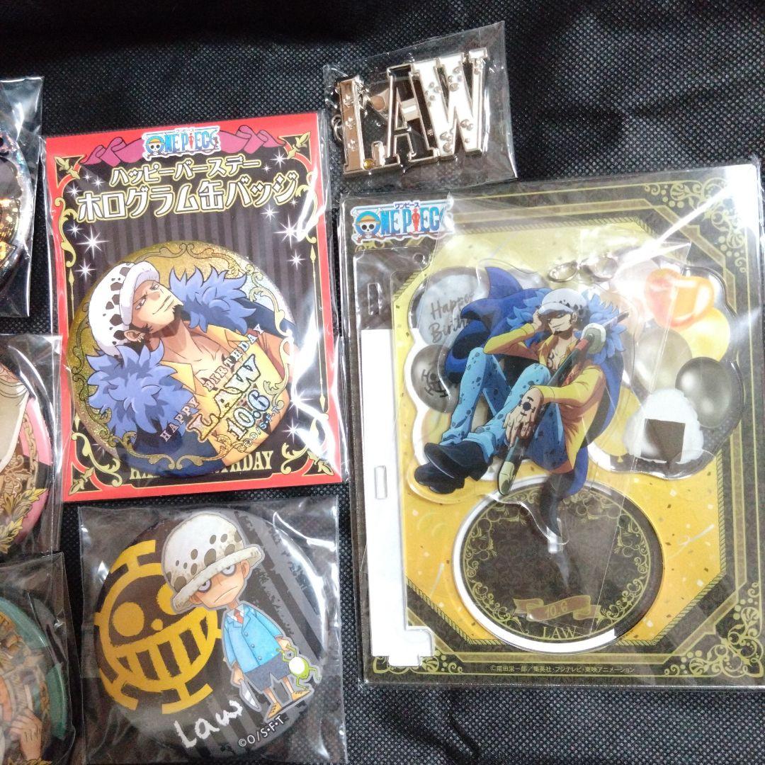 ワンピース トラファルガー・ロー ペンギン シャチ 缶バッジ アクスタ セット