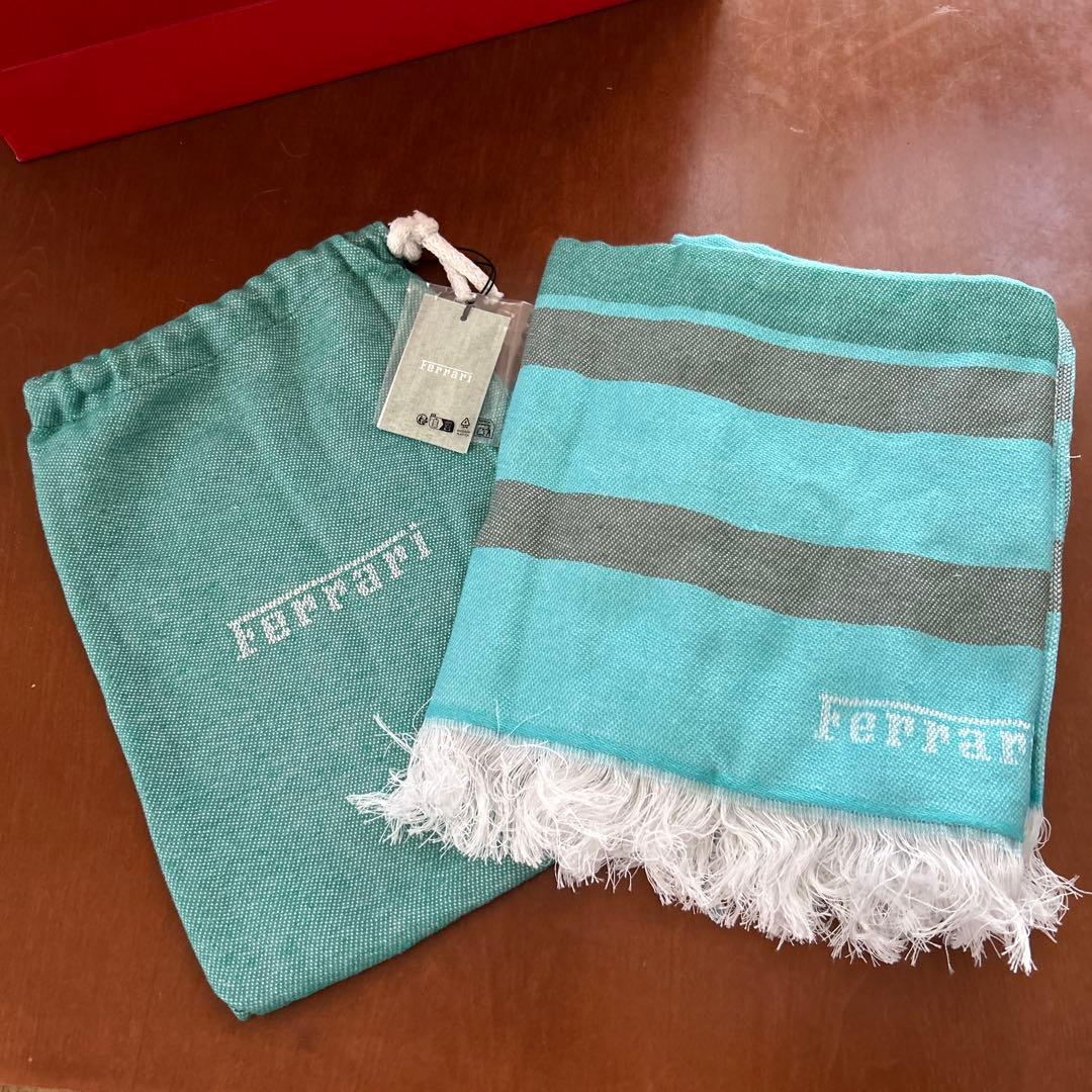 非売品　未使用　Ferrari フェラーリ　タオル ターコイズ ストライプ
