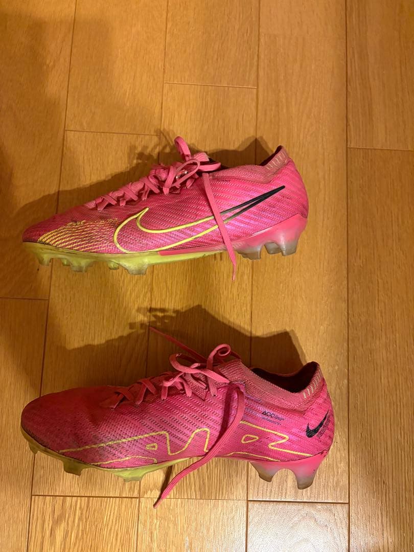 Nike サッカーシューズ・スパイク ピンク