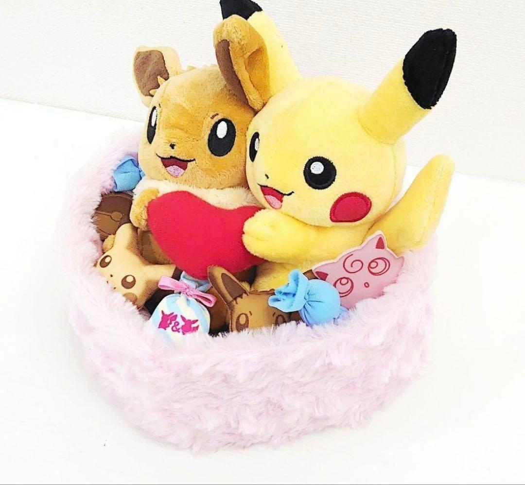 ポケモンセンター ぬいぐるみ ピカチュウ & イーブイ ハートバスケット