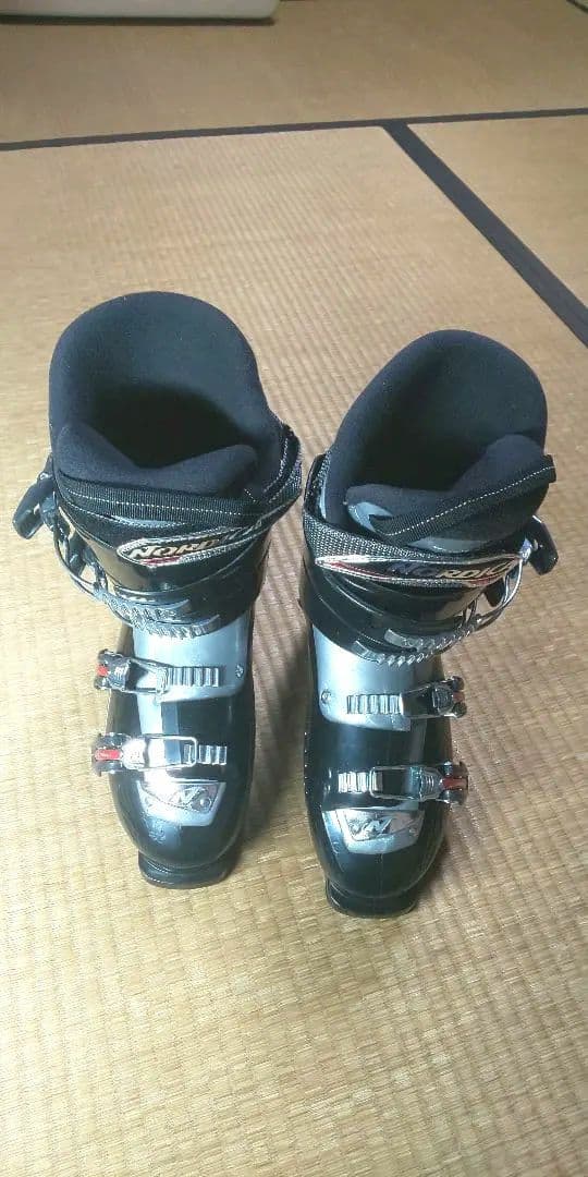 【値下】NORDICA ノルディカ ONE スキーブーツ ブラック/シルバー